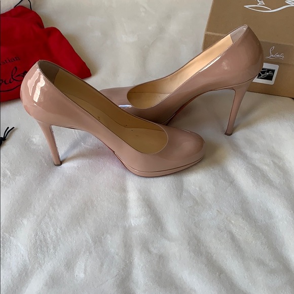 Christian Louboutin nude heels - Picture 6 of 8